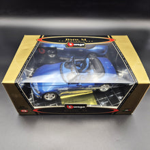 Load image into Gallery viewer, Bburago BMW M Roadster 1996 Blue #3349 1:18 Gold Collection Die Cast Car