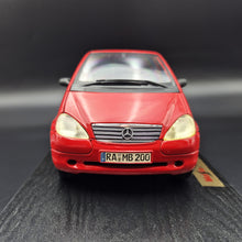 Load image into Gallery viewer, Maisto 1997 Mercedes-Benz A-Class Red #31841 1:18 Special Edition Die Cast Car
