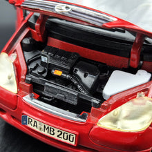 Load image into Gallery viewer, Maisto 1997 Mercedes-Benz A-Class Red #31841 1:18 Special Edition Die Cast Car