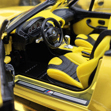 Load image into Gallery viewer, Bburago BMW M Roadster 1996 Yellow #3369 1:18 Gold Collection Die Cast Car