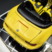 Load image into Gallery viewer, Bburago BMW M Roadster 1996 Yellow #3369 1:18 Gold Collection Die Cast Car