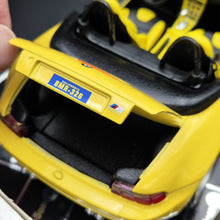 Load image into Gallery viewer, Bburago BMW M Roadster 1996 Yellow #3369 1:18 Gold Collection Die Cast Car