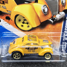Load image into Gallery viewer, Hot Wheels 2010 Pass'n Gasser Yellow #104 HW Performance 6/10 New Long Card