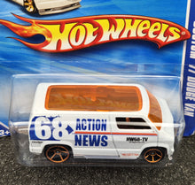Load image into Gallery viewer, Hot Wheels 2010 Custom '77 Dodge Van Pearl White #125 HW City Works 9/10 New