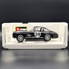 Load image into Gallery viewer, Bburago Mercedes-Benz 300 SL (1954) Gullwing Black #3015 1:18 Die Cast Car