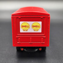 Load image into Gallery viewer, Vanguards 1950 Commer QX Boxback Truck Shell Electrical Oil #VA28000 1:64 1950-60's Classic Vehicles