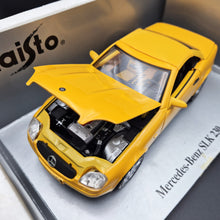 Load image into Gallery viewer, Maisto 1996 Mercedes-Benz SLK 230 Cabriolet Yellow #31838 1:18 Die Cast Car