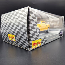 Load image into Gallery viewer, Maisto 1996 Mercedes-Benz SLK 230 Cabriolet Yellow #31838 1:18 Die Cast Car