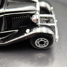 Load image into Gallery viewer, Matchbox 1993 Ford Model A Van City Ford Black 1-75 Gold Series MB38 Boxed