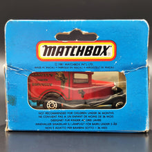 Load image into Gallery viewer, Matchbox 1983 Ford Model A Van Arnott's Bicuits Red Series 1-75 MB38 Limited Edition Boxed