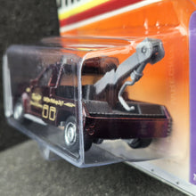 Load image into Gallery viewer, Matchbox 2010 GMC Wrecker Burgundy #73 City Action 1/15 New