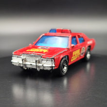 Load image into Gallery viewer, Matchbox 1990 Ford LTD Fire Chief Car Red Motor City Series - Rare