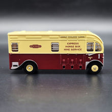 Load image into Gallery viewer, Corgi Trackside Harrington Horsebox Truck - British Rail #DG213003 1:76 Die Cast Model