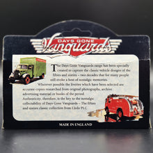 Load image into Gallery viewer, Lledo Days Gone/Vanguards 1950 Morris Z Van - Singer Sewing Machine #58009 Diecast
