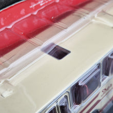 Load image into Gallery viewer, IXO Hachette 1969 MAN 535 HO Bavarian Touring Coach "Der Langenhettenbacher" 1:43 Model