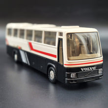 Load image into Gallery viewer, Joal Compact Volvo C10M Coach - "Jetways Travellers" #149 White/Black 1:50 Die Cast Model