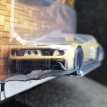 Load image into Gallery viewer, Hot Wheels 2025 '17 Ford GT Gold Hot Wheels Boulevard #130 New