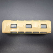 Load image into Gallery viewer, Exclusive First Editions 1965 Bristol MW Coach - Lincolnshire #16206 1:76 Die Cast Model