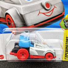 Load image into Gallery viewer, Hot Wheels 2025 Quick Chat Silver #216 Experimotors 9/10 New Long Card