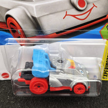 Load image into Gallery viewer, Hot Wheels 2025 Quick Chat Silver #216 Experimotors 9/10 New Long Card