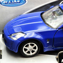 Load image into Gallery viewer, Welly 2003 Nissan Fairlady Z (350Z) Dark Blue 1:36 #42329 Collection Series Boxed
