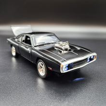 Load image into Gallery viewer, Explorafind 1969 Dodge Charger 500 Black 1:32 Die Cast Car