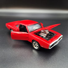 Load image into Gallery viewer, Explorafind 1969 Dodge Charger 500 Red 1:32 Die Cast Car
