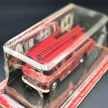 Load image into Gallery viewer, Amercom 1970 Citroën Drouville FPT Pump-and-Tank Fire Tender France 1:57 Die Cast Model