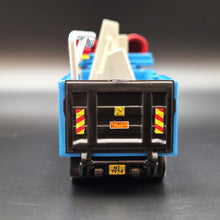 Load image into Gallery viewer, Explorafind 2015 Isuzu N Series NPR Demolition Truck 1:64 Die Cast Truck New