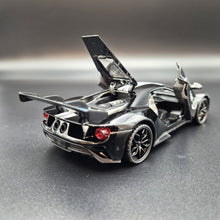 Load image into Gallery viewer, Explorafind 2019 Ford GT Black 1:32 Die Cast Car