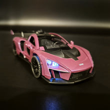 Load image into Gallery viewer, Explorafind 2019 McLaren Senna Purple 1:32 Die Cast Car