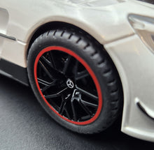 Load image into Gallery viewer, Explorafind 2019 Mercedes-AMG GT White 1:18 Die Cast Car