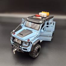 Load image into Gallery viewer, Explorafind 2019 Mercedes-Benz G550 4x4 Squared Sky Blue 1:24 Die Cast SUV