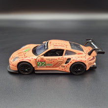 Load image into Gallery viewer, Explorafind 2019 Porsche 911 RSR Pink 1:32 Die Cast Race Car
