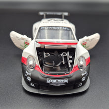 Load image into Gallery viewer, Explorafind 2019 Porsche 911 RSR White 1:32 Die Cast Race Car