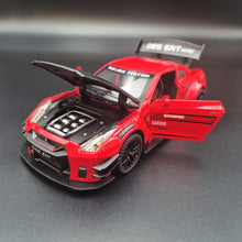 Load image into Gallery viewer, Explorafind 2020 Nissan GT-R Red 1:24 Die Cast Car