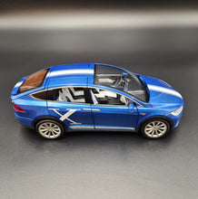 Load image into Gallery viewer, Explorafind 2020 Tesla Model X Metallic Blue 1:24 Die Cast Car