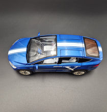 Load image into Gallery viewer, Explorafind 2020 Tesla Model X Metallic Blue 1:24 Die Cast Car