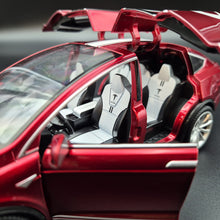 Load image into Gallery viewer, Explorafind 2020 Tesla Model X Metallic Red 1:24 Die Cast Car