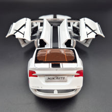 Load image into Gallery viewer, Explorafind 2020 Tesla Model X White 1:24 Die Cast Car
