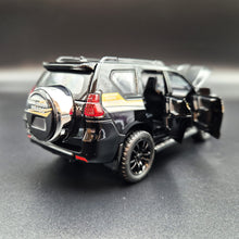 Load image into Gallery viewer, Explorafind 2020 Toyota Land Cruiser Prado Black 1:32 Die Cast Car