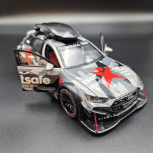 Load image into Gallery viewer, Explorafind 2021 Audi RS6 Wagon Grey Camouflage 1:24 Die Cast Car