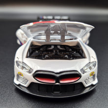 Load image into Gallery viewer, Explorafind 2021 BMW M8 GTE #25 IMSA Sports Car Championship White 1:32 Die Cast Car