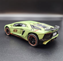 Load image into Gallery viewer, Explorafind 2021 Lamborghini Aventador SVJ LP780-4 Matte Green 1:32 Die Cast Car