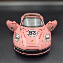 Load image into Gallery viewer, Explorafind 2021 Porsche 911 Targa 4S Pink 1:32 Die Cast Car