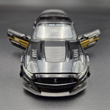 Load image into Gallery viewer, Explorafind 2022 Ford Mustang Shelby GT500 Black 1:32 Die Cast Car
