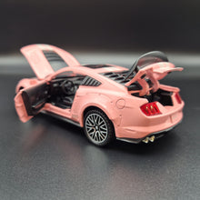 Load image into Gallery viewer, Explorafind 2022 Ford Mustang Shelby GT500 Pink 1:32 Die Cast Car