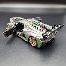 Load image into Gallery viewer, Explorafind 2022 Lamborghini Huracán LP 620-2 Super Trofeo EVO2 Grey 1:32 Die Cast Car