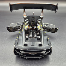 Load image into Gallery viewer, Explorafind 2022 Lamborghini Huracán LP 620-2 Super Trofeo EVO2 Satin Black 1:32 Die Cast Car