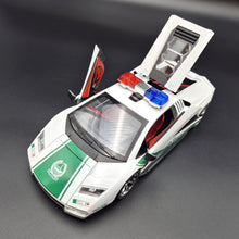 Load image into Gallery viewer, Explorafind 2023 Lamborghini Countach LPI 800-4 Dubai Police White 1:24 Die Cast Police Car